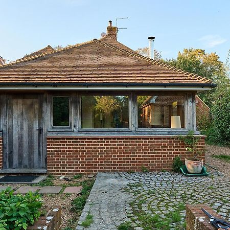 Nature Charm & Fruit Delights, Multi-Generation Celebratory Home -Try, Relax, Repeat - Sellindge Ashford  Kültér fotó
